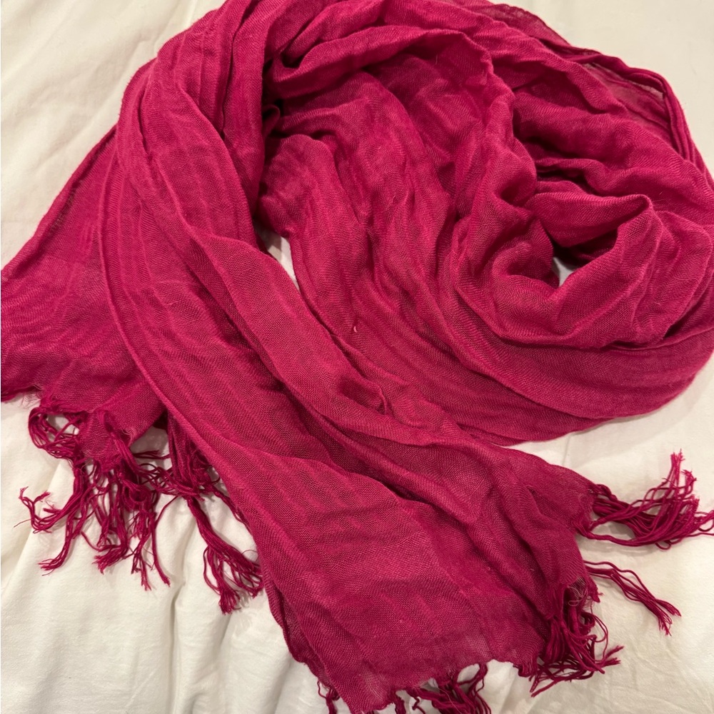 Love Quotes scarf. Light weight rectangular pink scarf.